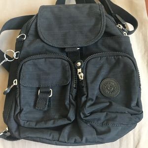 Like new Kipling Firefly N (dazzling black)